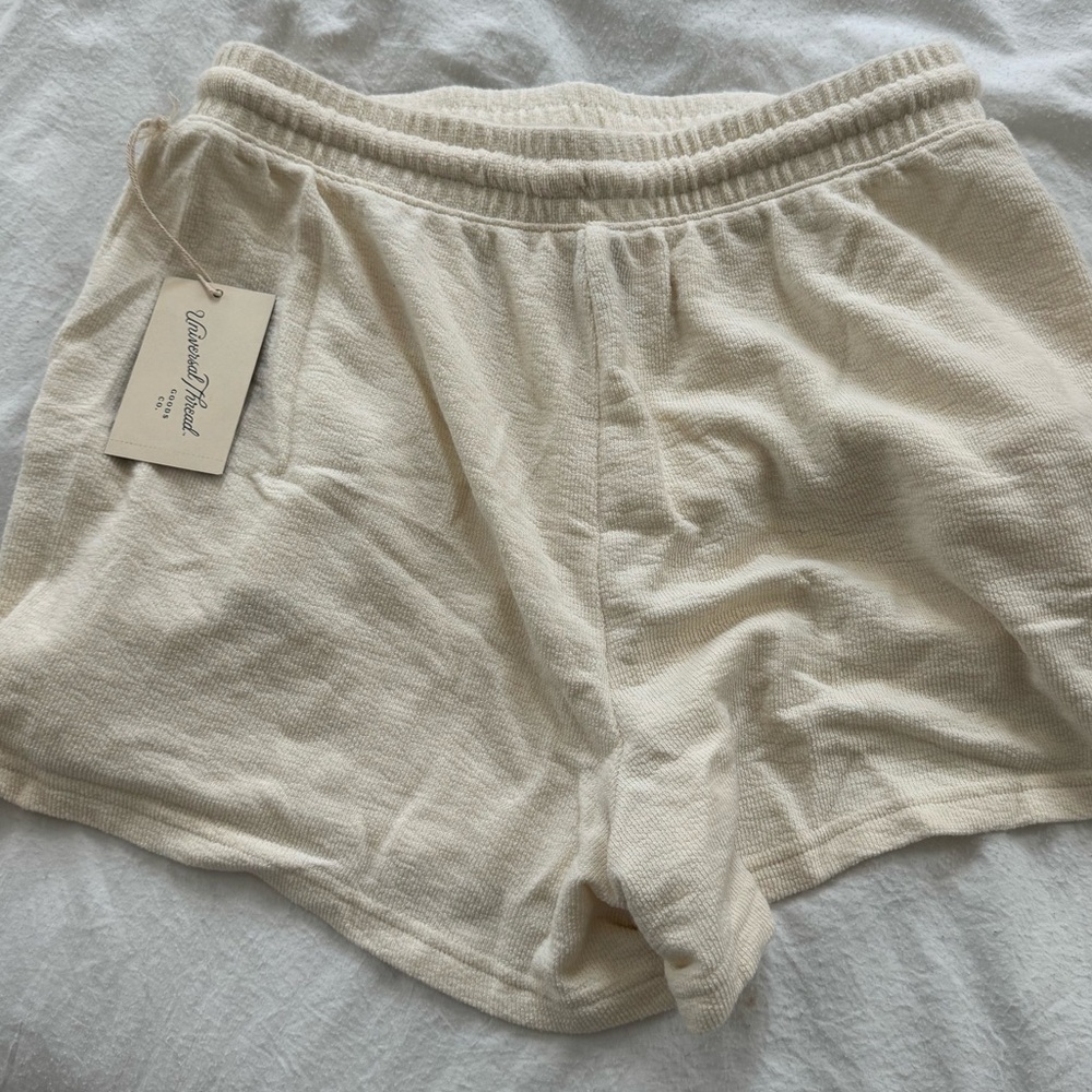 Universal Thread Cream Terry Drawstring Shorts - Picture 4 of 4